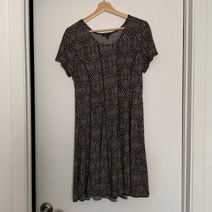 Short sleeve dress. Cute and comfortable